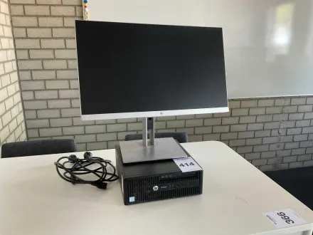 HP - HP ProDesk 400 G3 SFF - Desktop – RESALE