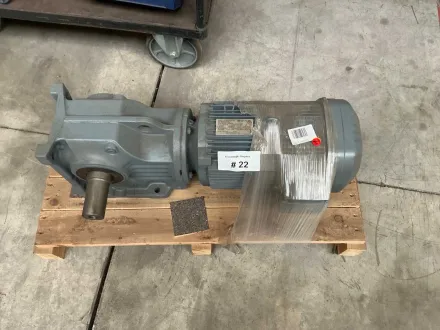 SEW-Eurodrive K77DRE132SA/TH Elektromotor - Getriebemotor – RESALE