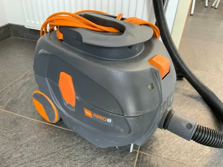 Taski Aero8 Industriestaubsauger – RESALE