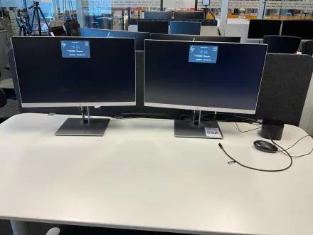 HP E233 Monitore und Dockingstation – RESALE