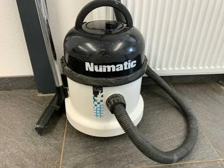 Numatic NVR370 Industriestaubsauger – RESALE