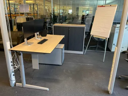 Ashrend-Schreibtisch, Schrank und Schubladeeinheit – RESALE