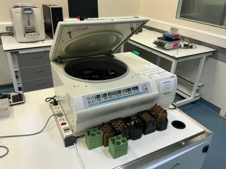 Heraeus Multifuge 3 s-r Zentrifuge – RESALE