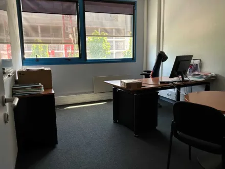 Büro (8x) – RESALE