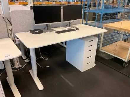 Schreibtisch – RESALE