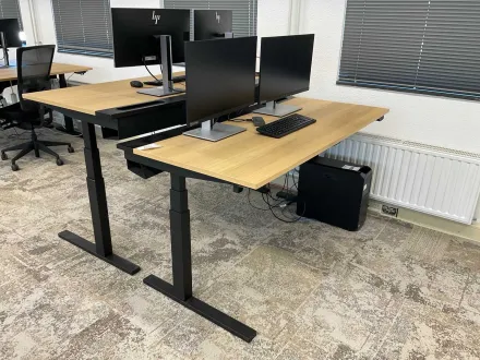 Schreibtisch (2x) – RESALE