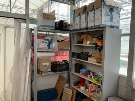 Gewächshaus-Werkstatt / Lagerraum mit komplettem Raum – RESALE