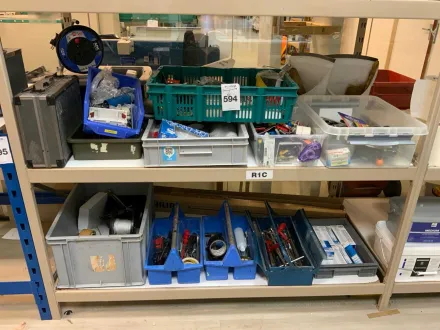 Verschiedene Handwerkzeuge – RESALE