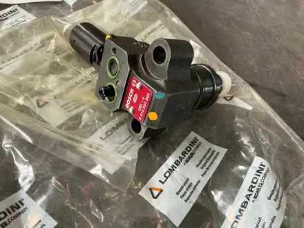 Lombardin F127 4D Bosch Common-Rail-Injektor / Einspritzventil – RESALE