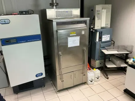 Launch 1600UPSS-Waschmaschine – RESALE