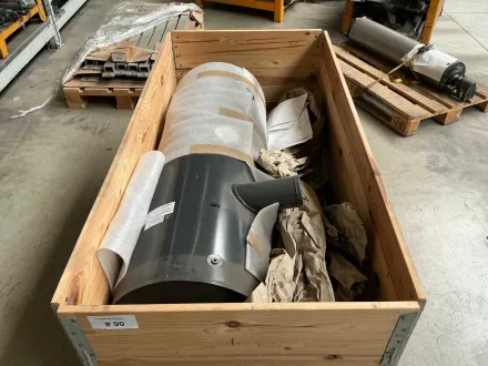 Mercedes Benz Horizontaler -Benz Kraftstoffbehälter / Dieseltank – RESALE