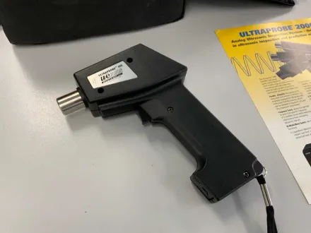 UE Systems Ultraprobe 100 Ultraschallinspektionssystem einschließlich verschiedener Zubehörteile – RESALE