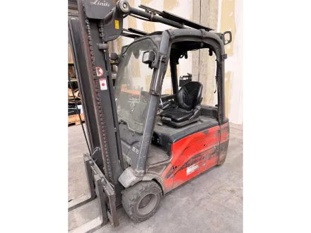 LINDE E 18 L-01 Elektrostapler – RESALE