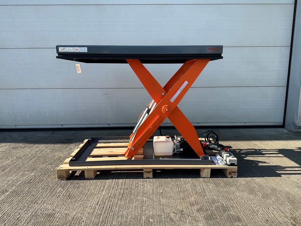Unicraft SHT 2000 Scherenhubtisch