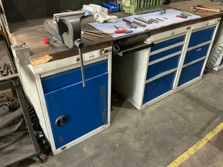Tim Werkbank mit Inhalt – RESALE