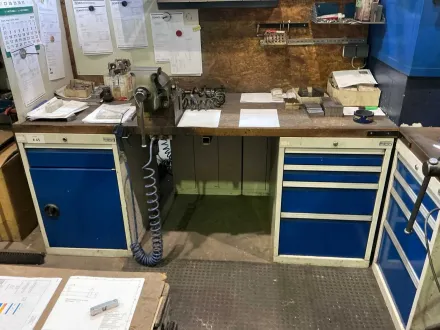 Tim Werkbank mit Inhalt – RESALE