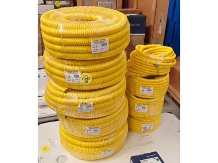 Stock 9 Wellblechrollen – RESALE