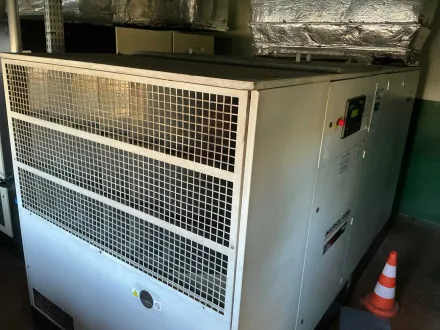 2001 Ingersoll Rand SSR Schraubenluftkompressor – RESALE