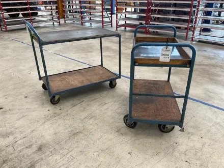 Plattformwagen (2x) – RESALE