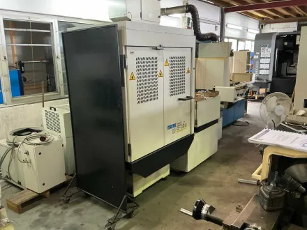 Drahterodiermaschine - FANUC ROBOCUT - ll: Robocut a-0iB-A04B – RESALE