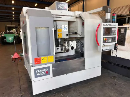 2015 Dugard V20/5 CNC Universal-Maschinenzentrum – RESALE