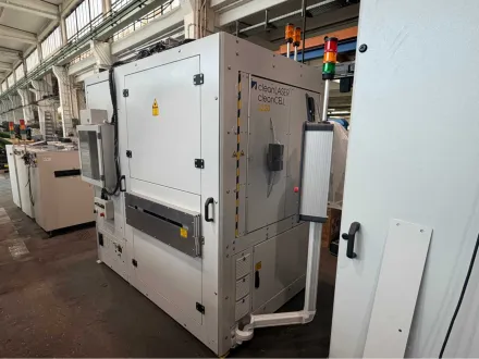 cleanLaser - cleanCell CL 100 - Laseranlage mit 2x100W IPG Lasern mit autom. Förderband zur beidseit – RESALE