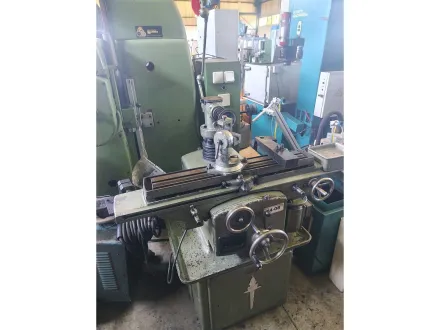 Werkzeug-/Fräserschleifmaschine mit Zubehör – 1970 – RESALE