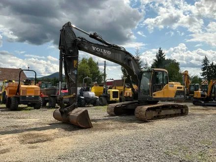 VOLVO - EC220L - Kettenbagger - 2013 – RESALE