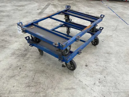 Palettenwagen (2x) – RESALE