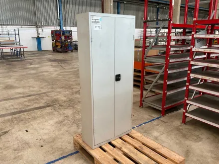 Schrank – RESALE