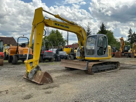 NEW HOLLAND – E 135 – Kettenbagger – 2011 – RESALE