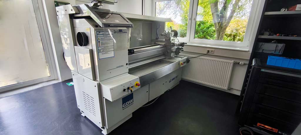 Gdw LZ 400 VS1 comfortline Leit- und Zugspindeldrehmaschine