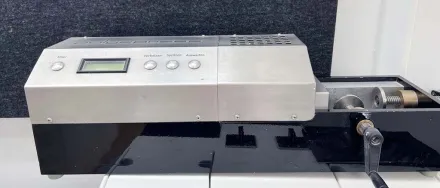 Polyapress Thermoplast-Spritzgießgerät – RESALE