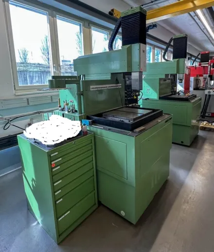 Zimmer & Kreim PEC 850 Senkerodiermaschine – RESALE