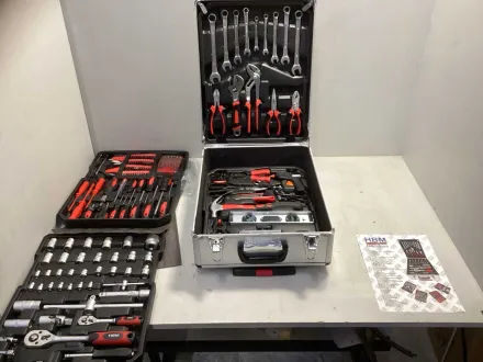 HBM – 599 Stück – Werkzeugwagen 599 Stück gefüllt – RESALE