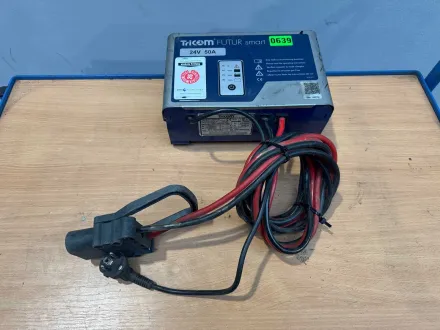 2021 TRICOM Futur Smart 24V 50A 313-375Ah Ladegerät Hubwagen Ameise Gabelstapler Elektrostapler char – RESALE