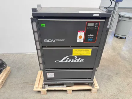 2022 Linde 80V 375A LI-ION Lithium Ladegerät Gabelstapler Elektrostapler charger – RESALE