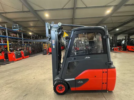 2020 Service + UVV 12/2026 Linde E16 1.600kg Triplex Kabine Elektrostapler 4.375 Stunden – RESALE