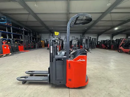 44/2023 Linde D12HPSP 1.200kg Hubwagen Hochhubwagen stacker Initialhub Ameise 6.634 Stunden – RESALE