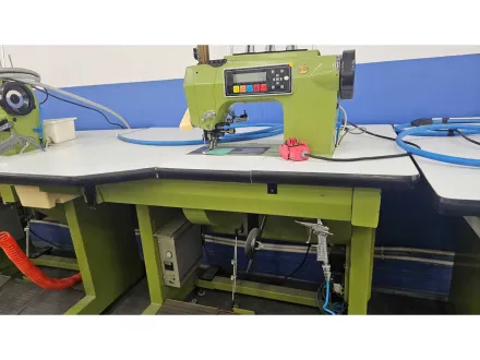 SIMAC 781 Programmierbare Industrie-Nähmaschine – RESALE