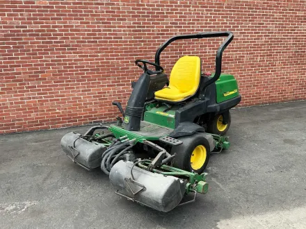 John Deere 2500A Rasenmäher – Fahrmäher – RESALE
