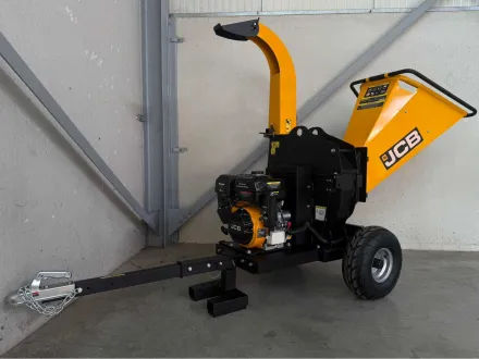 JCB CH150120PE Professioneller Holzhäcksler – RESALE