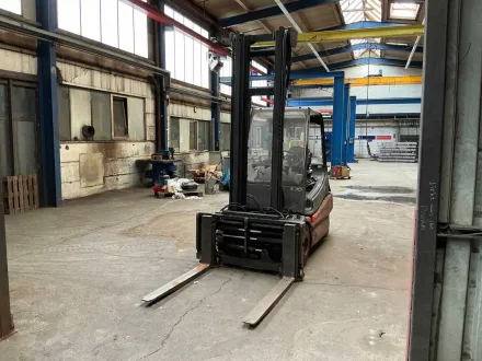 1999 LINDE E30-02 Gabelstapler – RESALE