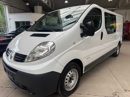 2014 Renault Trafic Doppelkabine – RESALE