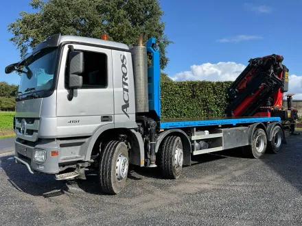 Mercedes Actros V8 8x4 mit Palfinger-Kran PK78002 + JIB – RESALE