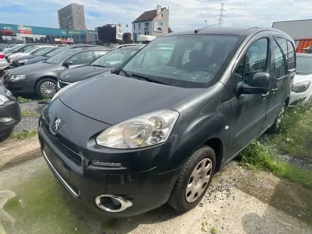 Peugeot Partner Nutzfahrzeug – RESALE