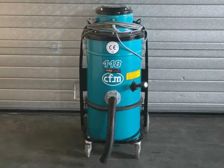 CFM - 2005 - 118 - Industriestaubsauger – RESALE