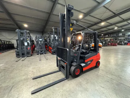2013 Service + UVV 06/2027 Linde E30 3.000kg Elektrostapler Gabelstapler 5.230 Stunden – RESALE