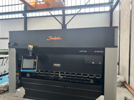 Baykal - 2023 - APHS PRO 31240 - CNC-Pressbremse – RESALE