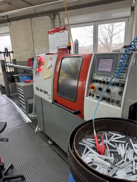 Ergomat TBA-60 CNC CNC TBA-60, Bj. 2005 mit Einzelstangenvors – RESALE